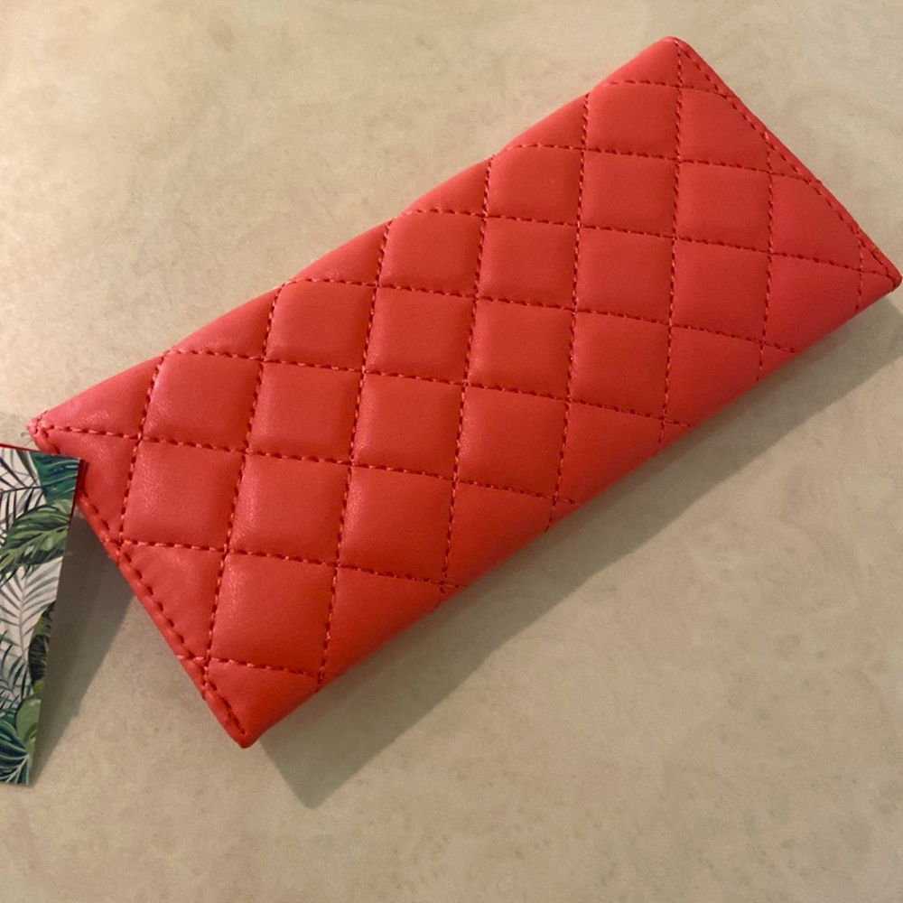NWT Badgley Mischka Wallet - Picture 2 of 4